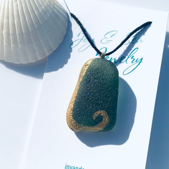 Gold Wave Seaglass Necklace - Picture 2 of 8